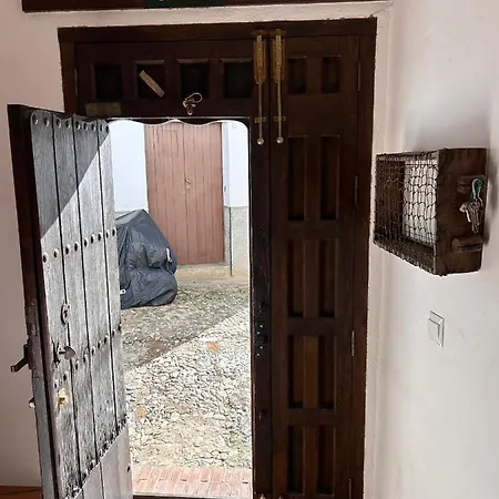 Romeral 1 * Alájar